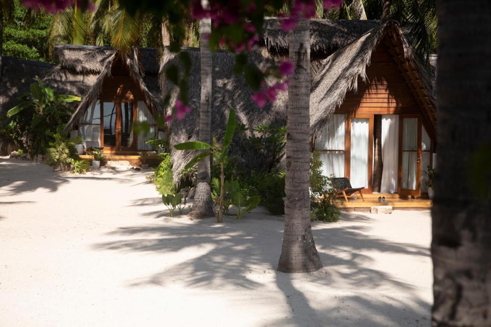 81 Palms Resort Nembrala Δωμάτιο φωτογραφία