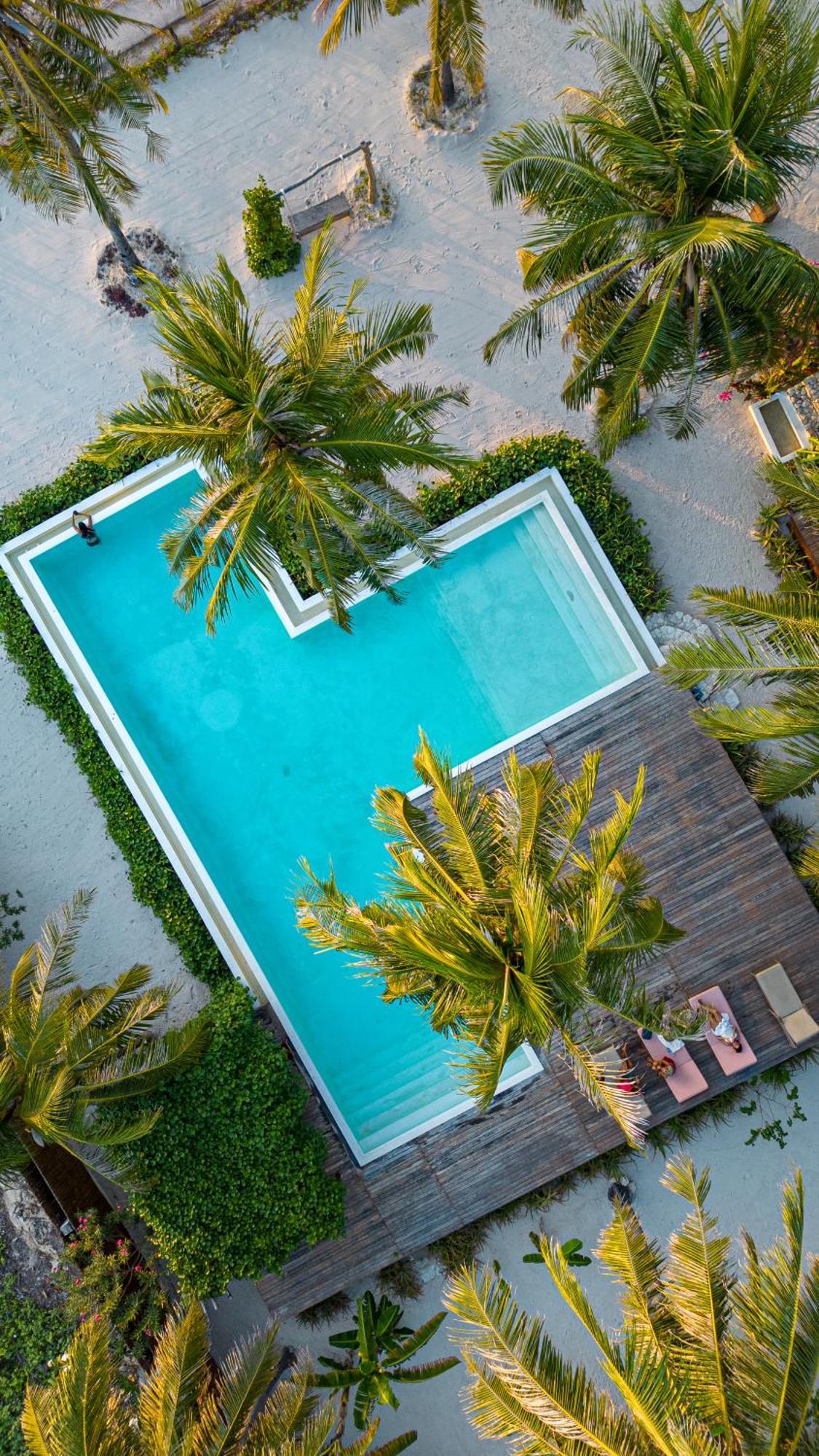 81 Palms Resort Nembrala Εξωτερικό φωτογραφία